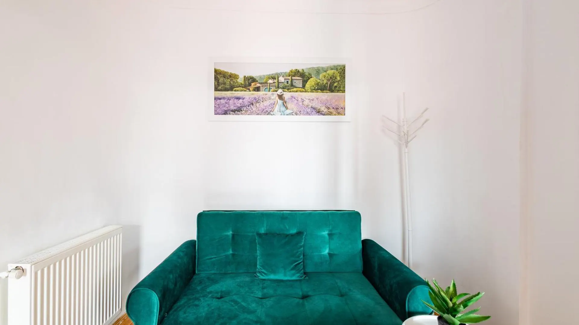 Downtown Victoria Apartments By Citybookings Bucharest