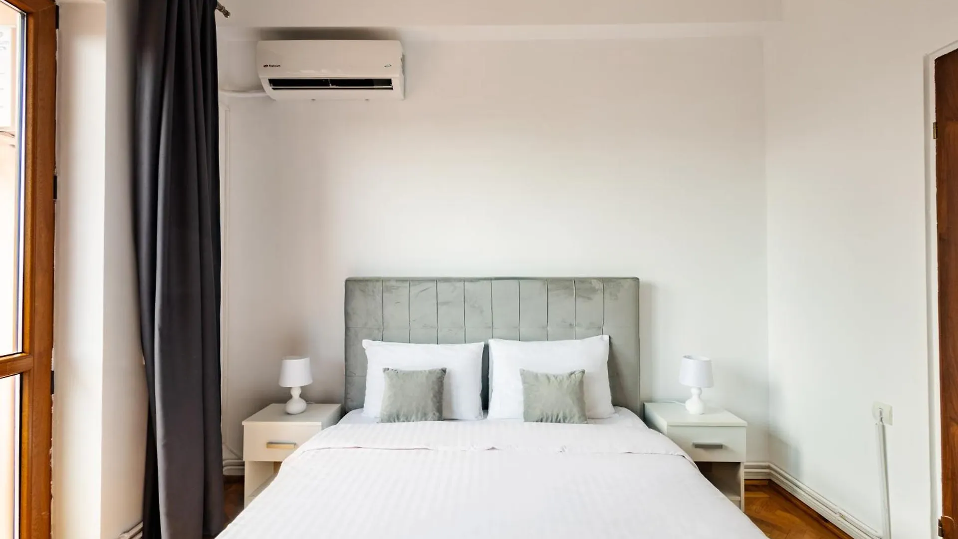 Downtown Victoria Apartments By Citybookings Bucharest 0*,  Romania