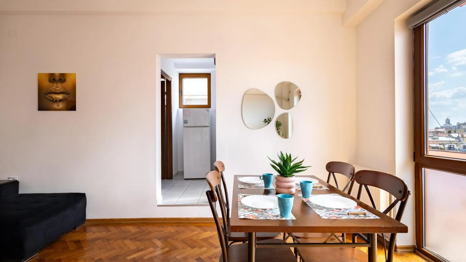 Downtown Victoria Apartments By Citybookings Bucharest